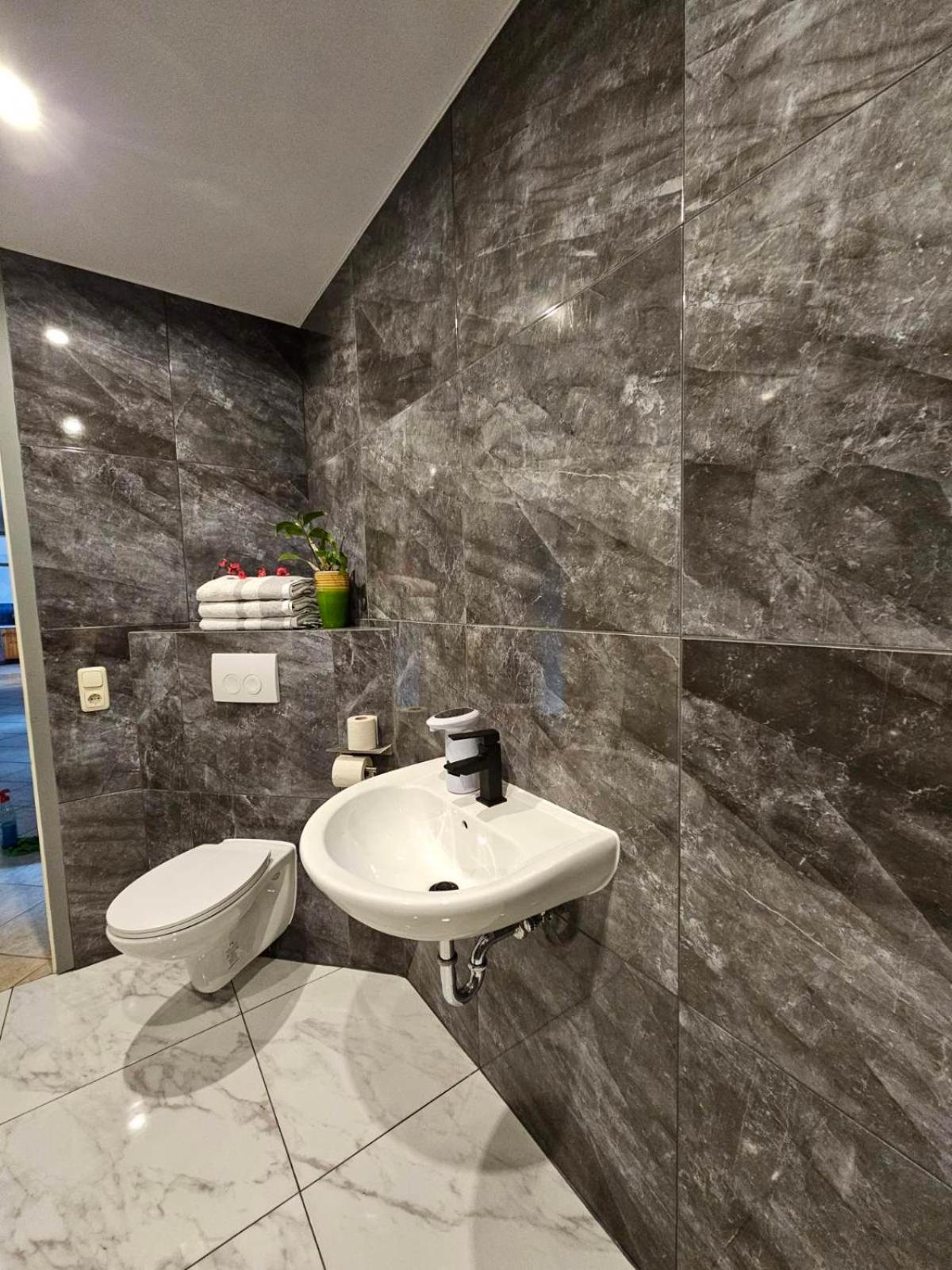 Kompfort Business Apartment 韦特海姆 外观 照片