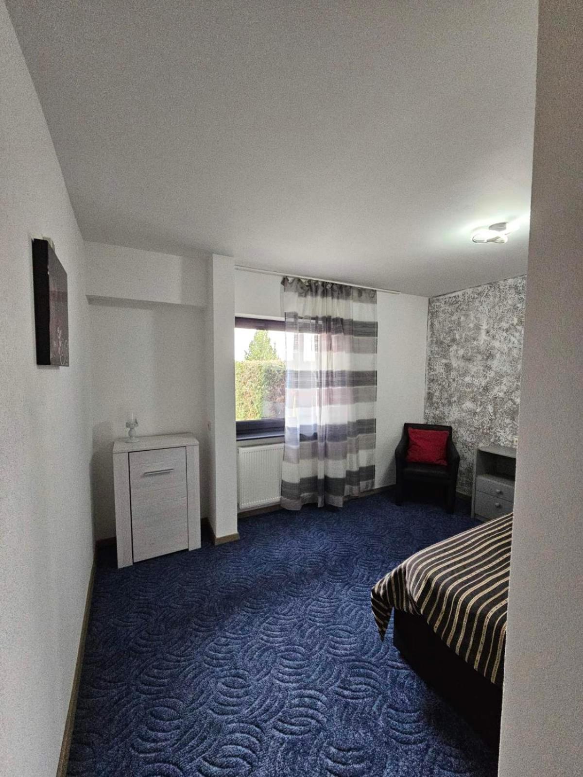 Kompfort Business Apartment 韦特海姆 外观 照片